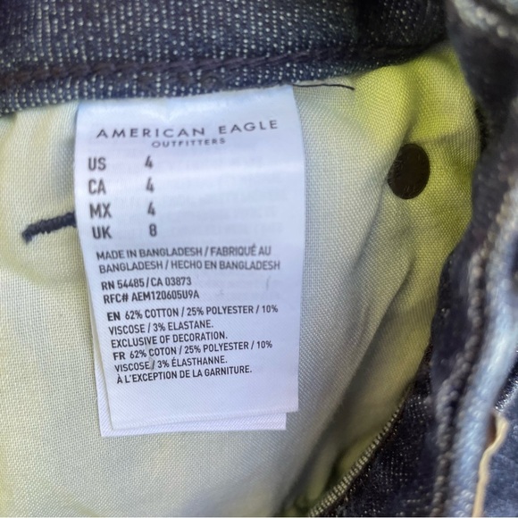 AMERICAN EAGLE Curvy Super Hi Rise Shortie Stretch Women's Denim Shorts Size 4 - Picture 10 of 11